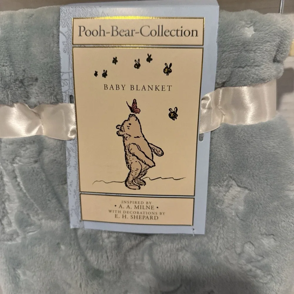 NEW Pooh Bear Collection Winnie The Pooh Baby Boys Blue Blanket 30X40 Moon Stars